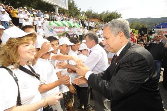 Bakan Arınç kuyruğu - Resim 33
