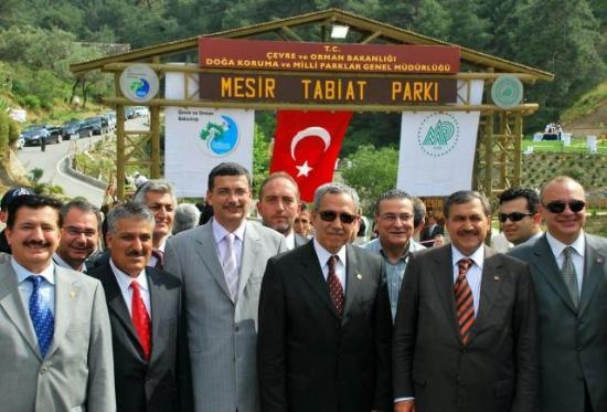Bakan Arınç kuyruğu - Resim 9