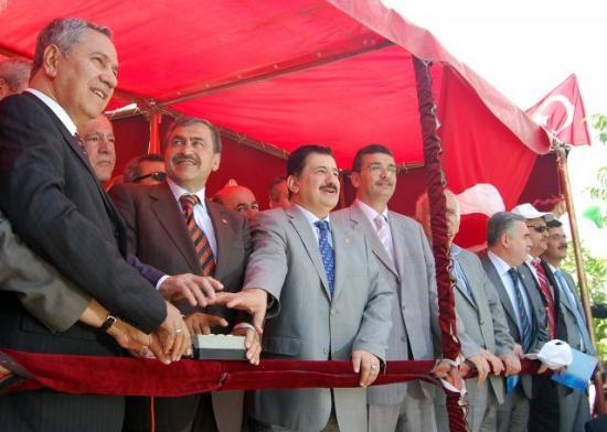 Bakan Arınç kuyruğu - Resim 22
