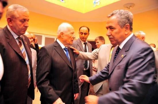 Bakan Arınç kuyruğu - Resim 26