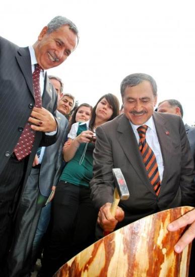 Bakan Arınç kuyruğu - Resim 17