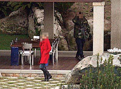Berlusconi'yi yakan fotoğraflar - Resim 3