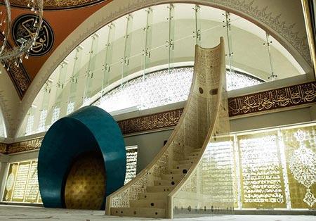 Kadın eli değen ilk Türk camii - Resim 6