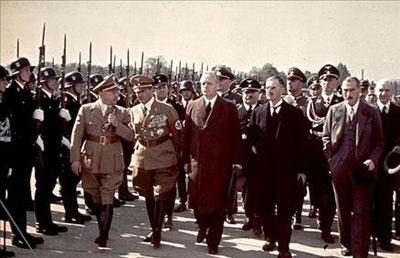 Hitler'in hiç yayınlanmamış fotoğrafları - Resim 3