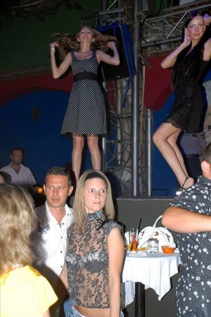 Volga güzelleri Marmaris'te - Resim 3