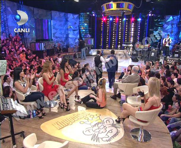 Disco Kralı'nda kırmızı gece - Resim 15