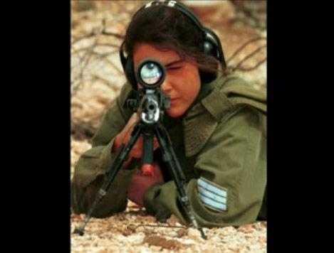 İsrail kadın askerleri