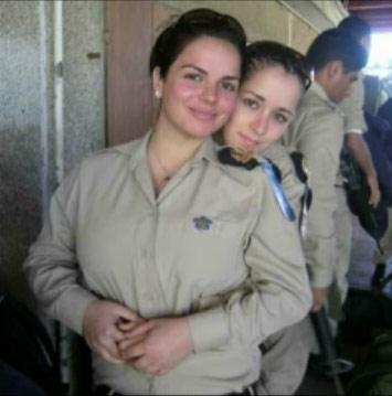 İsrail kadın askerleri