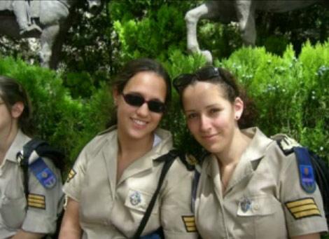 İsrail kadın askerleri