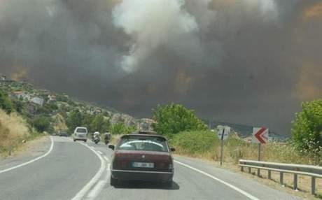 Foça'da orman yangını  - Resim 5