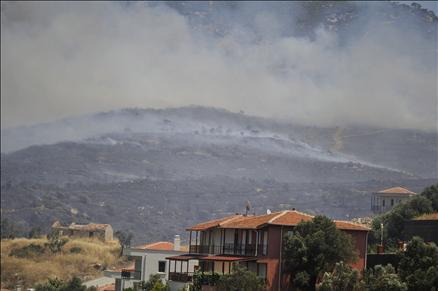Foça'da orman yangını  - Resim 14