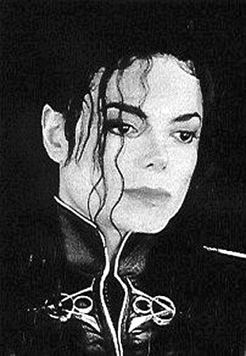Michael Jackson öldü - Resim 130