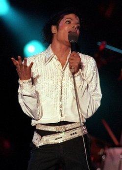 Michael Jackson öldü - Resim 123