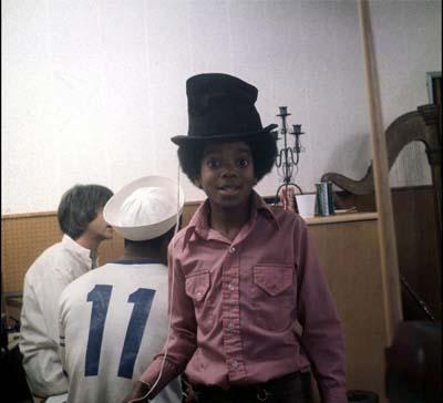 Michael Jackson öldü - Resim 59