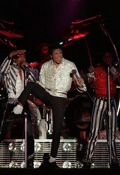 Michael Jackson öldü - Resim 152