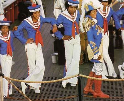 Michael Jackson öldü - Resim 39