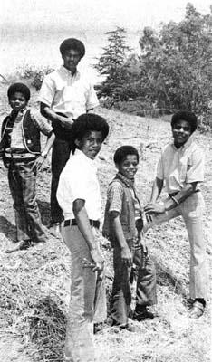 Michael Jackson öldü - Resim 37