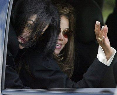 Michael Jackson öldü - Resim 149