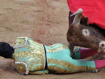 Matadorun bittiği an