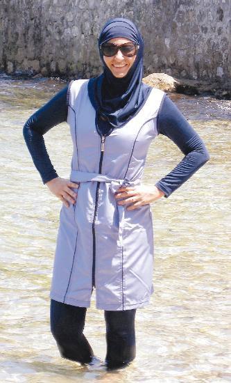 Ayşe Arman haşemalı