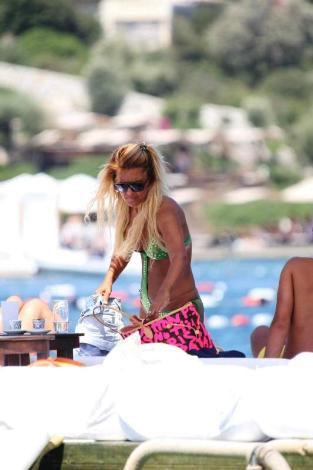 Demet Akalın'ın tatil keyfi - Resim 31