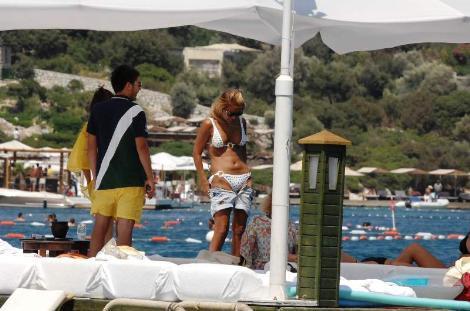 Demet Akalın'ın tatil keyfi - Resim 17
