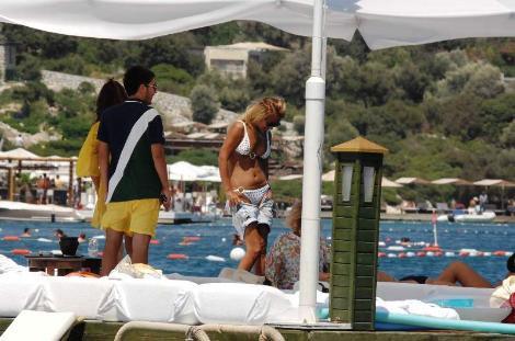 Demet Akalın'ın tatil keyfi - Resim 18