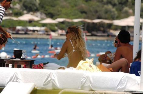 Demet Akalın'ın tatil keyfi - Resim 12