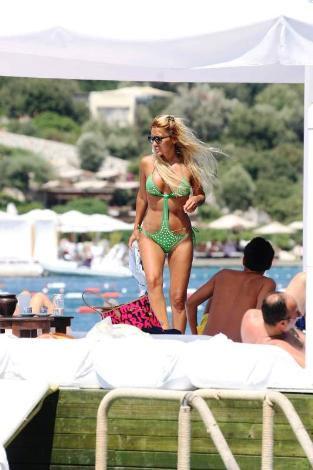 Demet Akalın'ın tatil keyfi - Resim 6