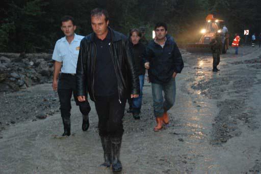 Karadeniz'i sel vurdu - Resim 14