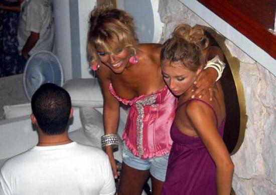 Demet Akalın SARHOŞ oldu