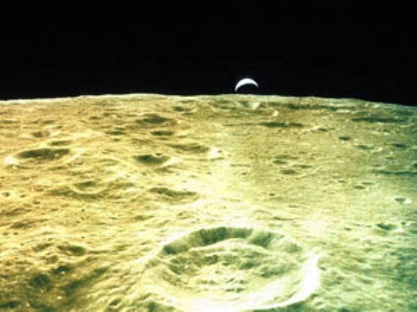 AY'A AYAK BASILMADI diyenlerin 10 kanıtı