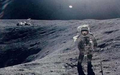 Ay fotoğraflarında UFO mu var? - Resim 3