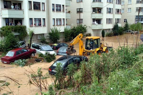 Giresun sele teslim oldu  - Resim 3