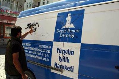 Artvin halkından Deniz Feneri'ne protesto - Resim 1