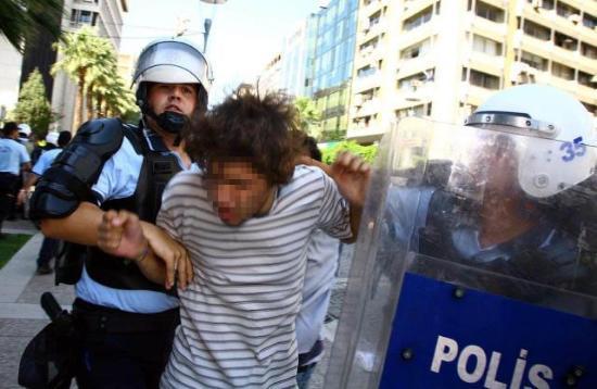Öğrencilere HARÇ dayağı - Resim 10