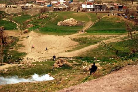 Polis dipçikle böyle dövmüştü