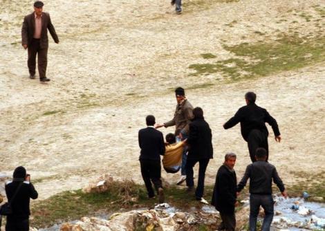 Polis dipçikle böyle dövmüştü