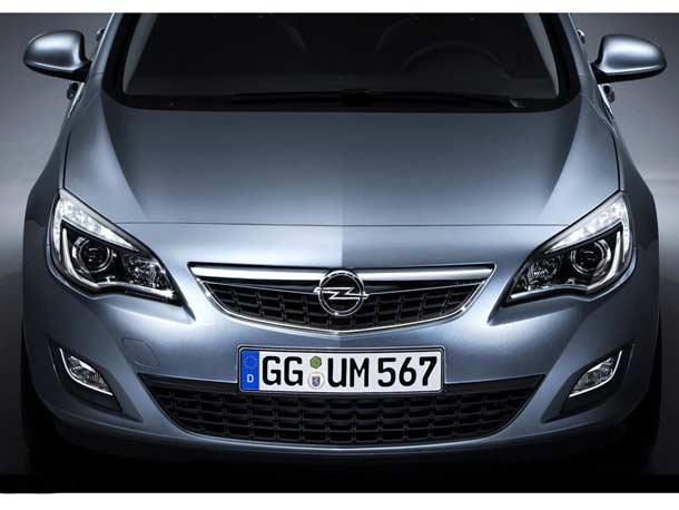 2010 model yeni Opel Astra - Resim 17