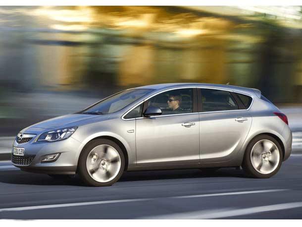 2010 model yeni Opel Astra - Resim 28