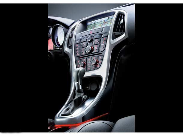 2010 model yeni Opel Astra - Resim 5