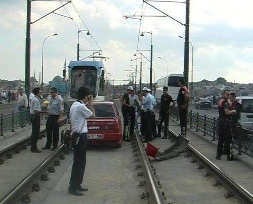 Karaköy'ü karıştıran BMW