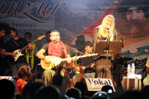 Zerrin Özer Tunceli'de çileden çıktı - Resim 3