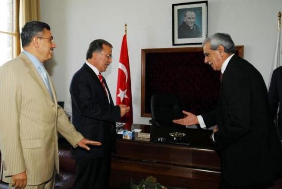 Şahin DTP'lilere kucak açtı - Resim 3