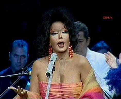 Bülent Ersoy'un ceninli yüzü 