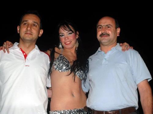 Kaymakam'a dansözlü veda - Resim 2