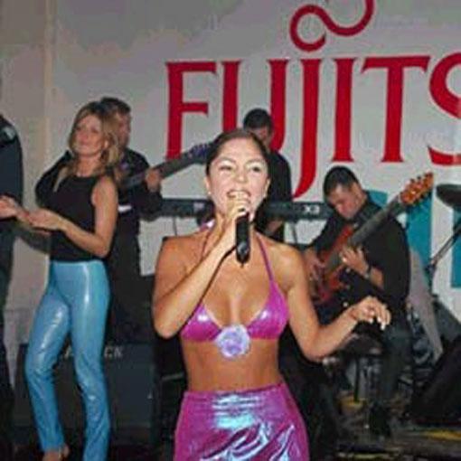 90 ların Yıldızlarıya Zamanda Yolculuk  - Resim 1