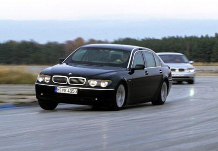 BMW 760Li - Resim 14