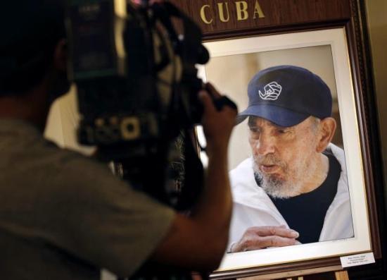 Castro'nun 83 yılı - Resim 1