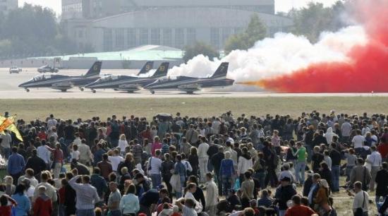 Rus pilotlar şov yaptı